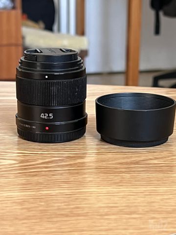 Panasonic Lumix 42.5mm f1.7