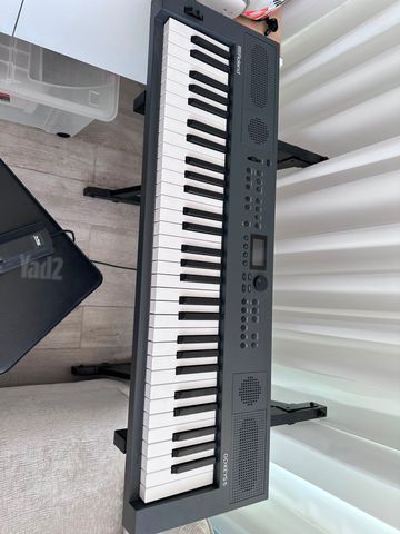 קלידים ROLAND