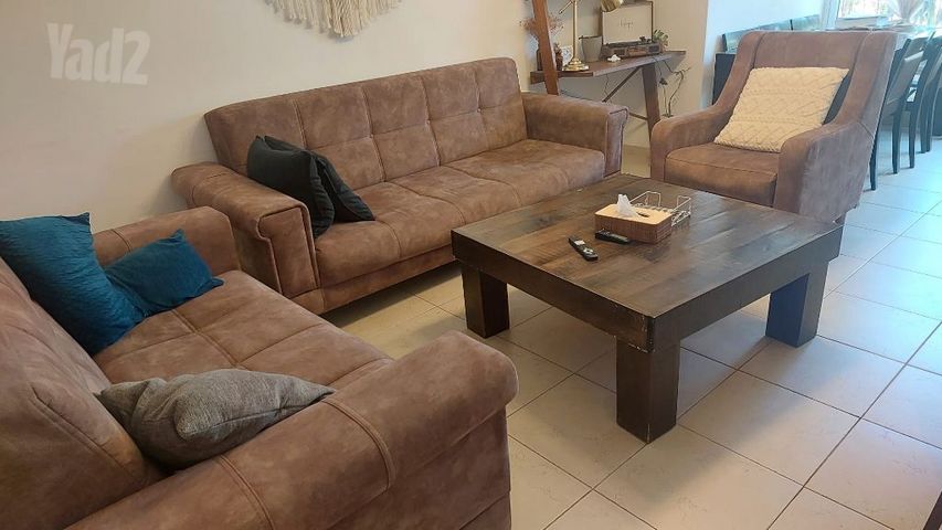 סלון וכורסא