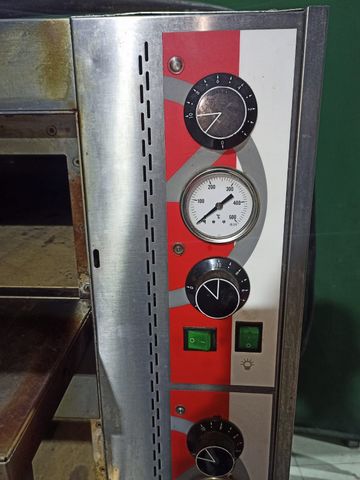 תנור אפייה / פיצה