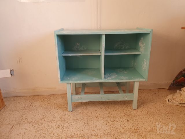 שידת וינטאג'