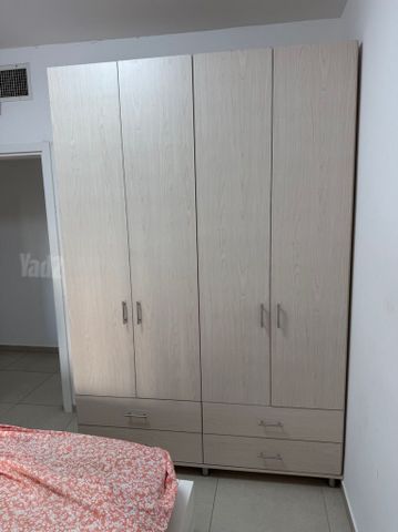 ארון בגדים