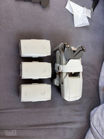 DJI Mavic air 2 fly more combo