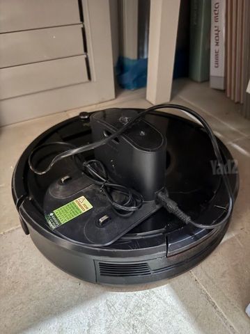 שואב אבק iRobot Roomba 980