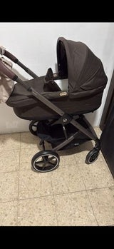 עגלת תינוק