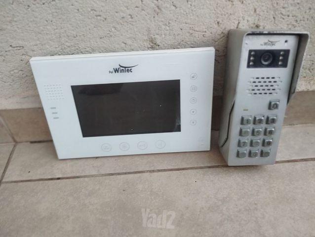 אינטרקום עם מסך