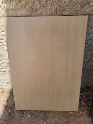 מדפים לארון