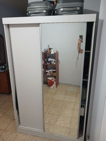 ארון 2 דלתות