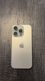 אייפון 16 pro