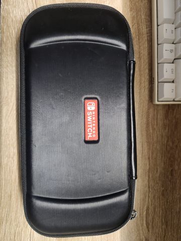 Nintendo Switch V2 כולל Dock