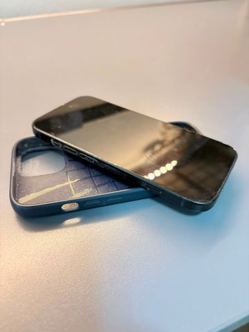 אייפון 15 128GB