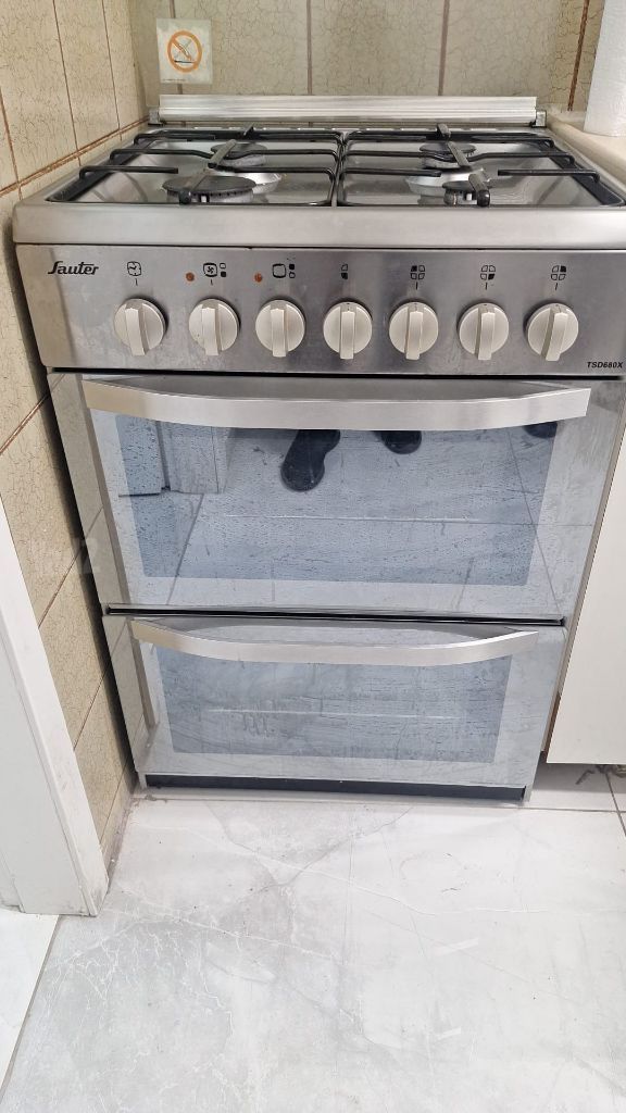 תנור וכיריים