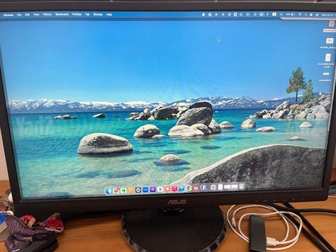 ASUS מסך