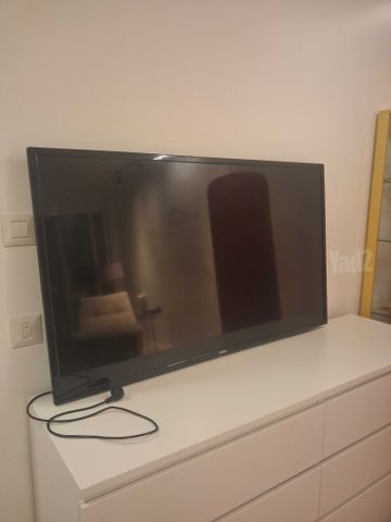 טלויזיה 60"