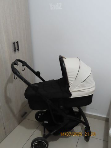 עגלת בייבי בוס
