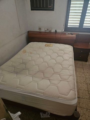 מיטה ומזרון