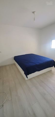 מיטה ומזרון 160×200