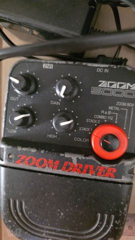 פדאל דיסטורשן ZOOM