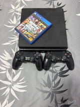 סוני 4 + 2 שלטים + GTA PE