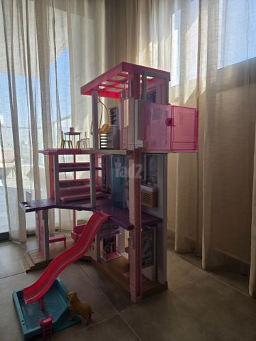 בית בובות Barbie
