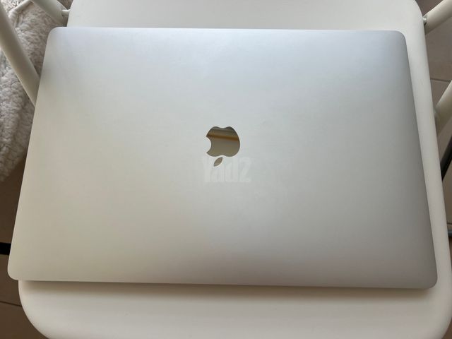 ״MacBook Pro 16