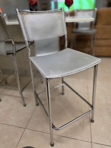 כיסאות בר