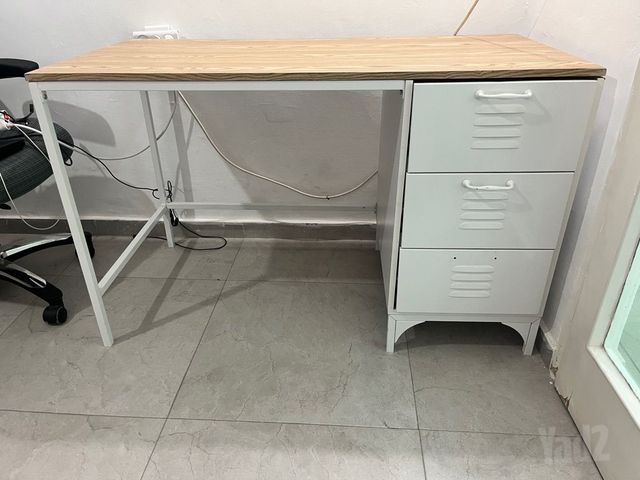 שולחן עבודה
