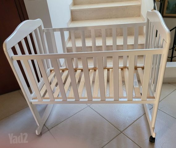 עריסה לתינוק