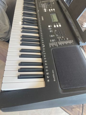 Yamaha PSR-E373 אורגן