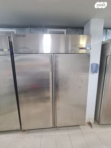 מקרר תעשייתי