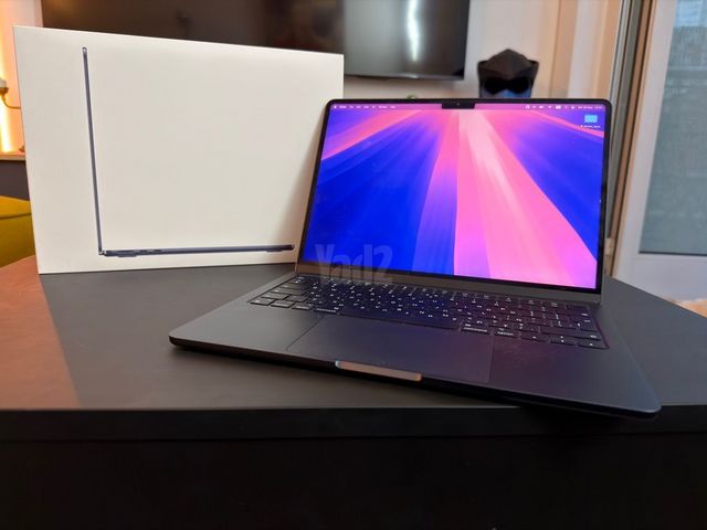 MacBook Air M3 13 16/512