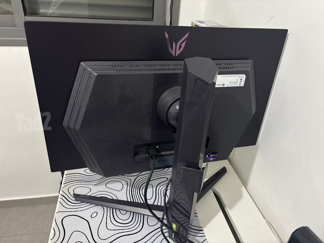 מסך מחשב LG Oled 27 240 Hz