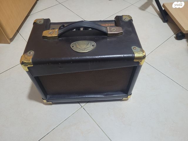 Dean DA-20 Acoustic מגבר