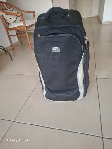 תיק גברים, נשים