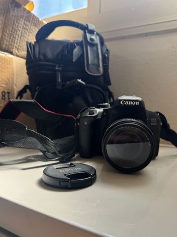 Canon EOS 800D + קייס