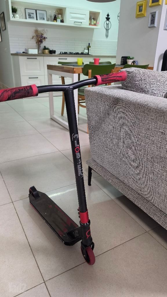 קורקינט Stunt Scooters
