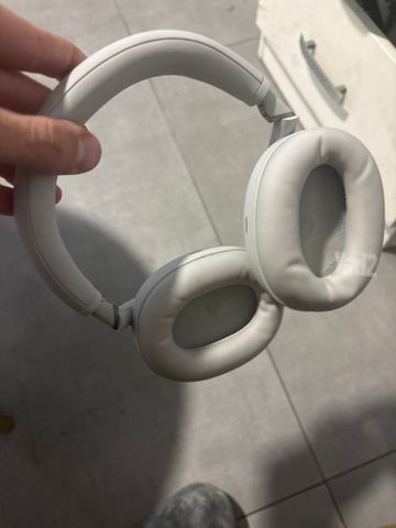 אוזניות