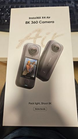 Insta360 AIR X4 + מוט+ זכרון