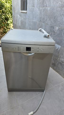 מדיח Bosch ActiveWater 6L