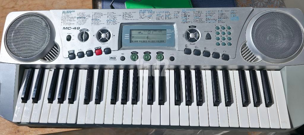 אורגנית Medeli MC-49