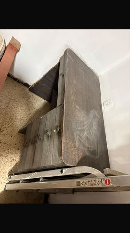 ארונות