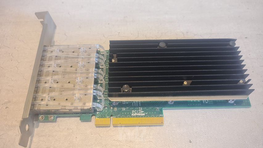 כרטיס רשת Quad 10GbE, XL710