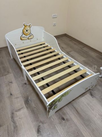 מיטה לילדים.