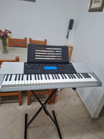 אורגן 61 קלידים
