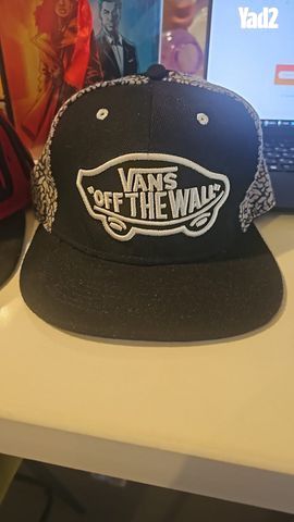 כובע vans