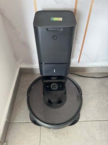 Irobot i7+