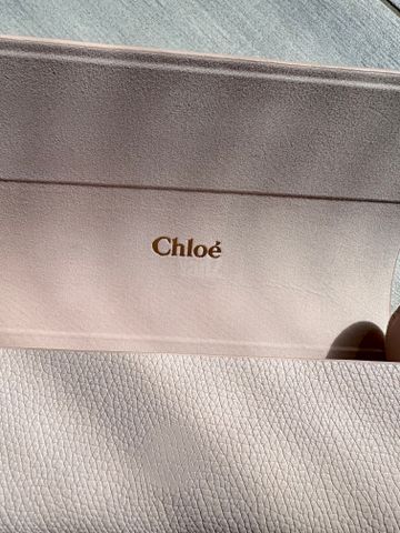 משקפי שמש של chloe