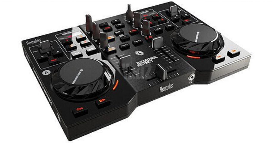 פלטת DJ Hercules DJcontrol