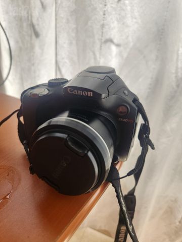 מצלמה CANON PowerShot SX40 HS