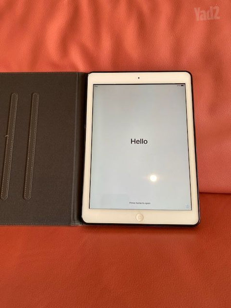 iPad Air (דור 1) 32GB Wi-Fi